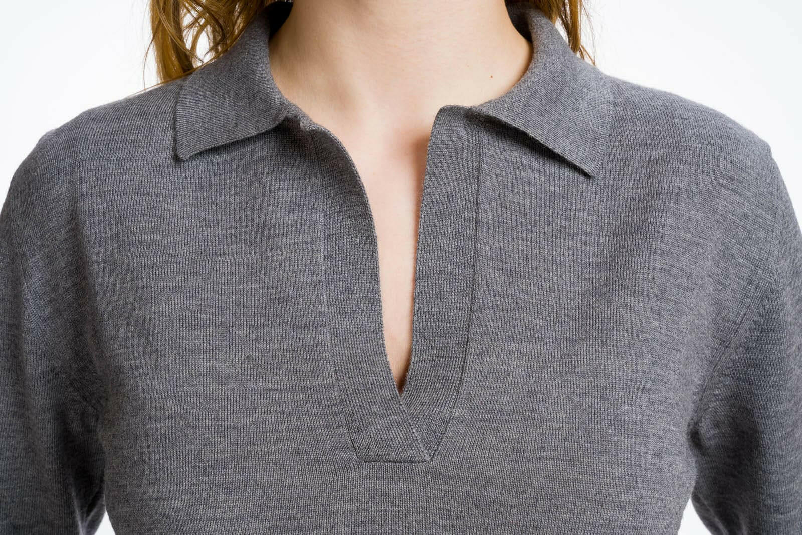 maglia polo donna in lana grigia