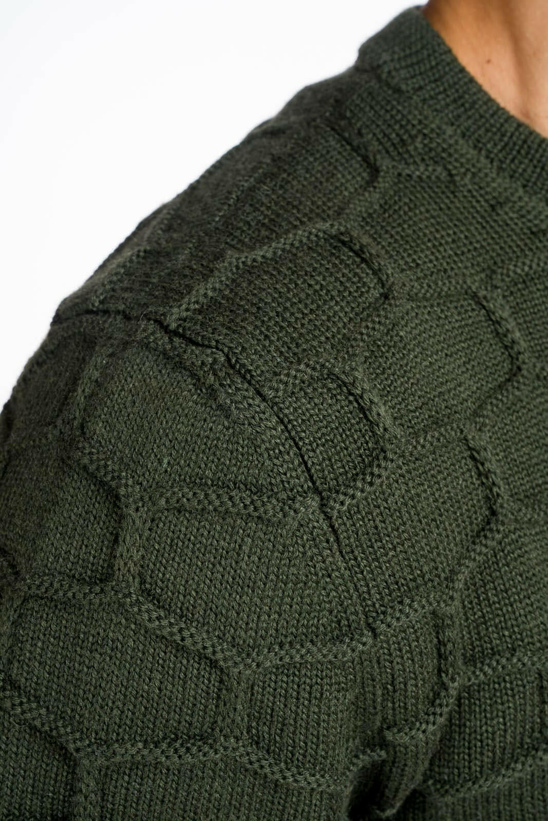 spalla maglione uomo sportivo verde